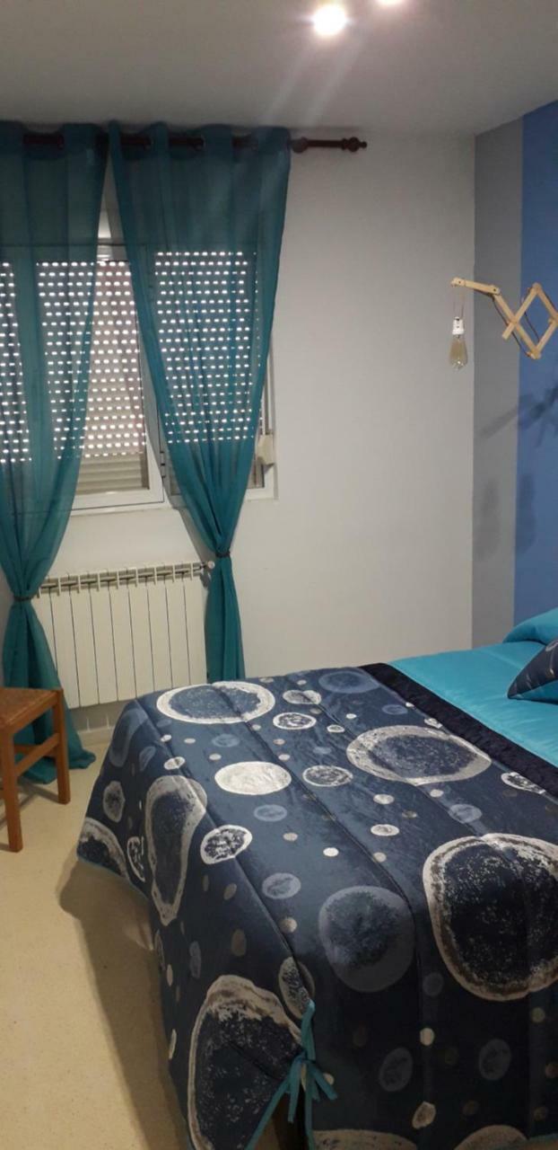 Matallana de Valmadrigal Hostal El Tropezon المظهر الخارجي الصورة