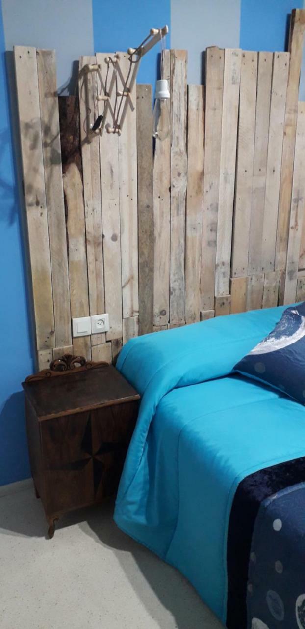 Matallana de Valmadrigal Hostal El Tropezon المظهر الخارجي الصورة